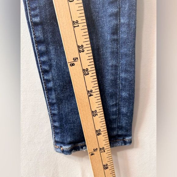 American Eagle outfitters Women’s Super Hi Rise Jegging Blue Jeans Denim size 2 - Picture 10 of 14
